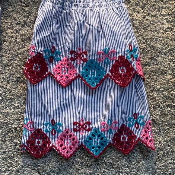 Ladies top - Picture 2 of 7